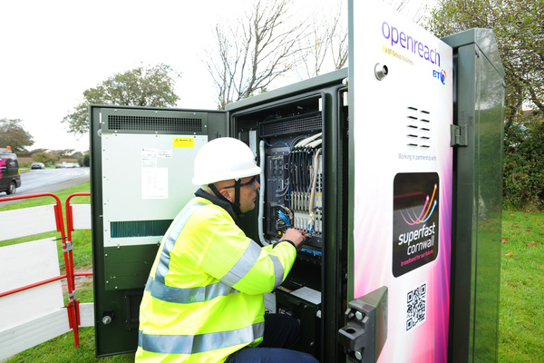 Openreach engineer working on connecting customers to a fibre enabled cabinet
